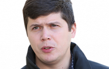 "Общество делится не на тех, кто помогает животным и людям. А на тех, кто помогает, и тех, кто пишет комментарии: «Лучше бы вы...»"