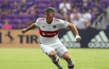 Знаменитый немецкий футболист объявил о завершении карьеры