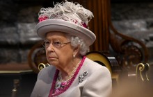 Королева Єлизавета II доручила придумати "нову роль" для Меган Маркл і принца Гаррі