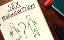 У Польщі хочуть саджати вчителів за сексуальну освіту