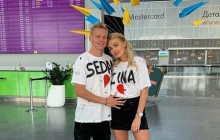 Футболіст збірної України Зінченко зробив пропозицію телеведучій (фото)