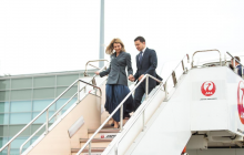 Зеленський прибув з робочим візитом до Японії (фото)