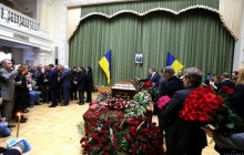 У Києві попрощалися із загиблим у катастрофі екс-міністром Кутовим (фоторепортаж, відео)