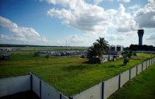 США объявили о прекращении авиасообщения с Кубой