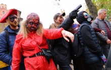 Как Киев пережил "шествие нечисти" Zombie Walk: фоторепортаж