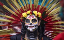Яркий и жуткий: в Мексике провели праздничный парад ко Дню мертвых (фоторепортаж, видео)
