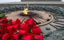 Зеленський про 75-річчя визволення України від нацистів: цей подвиг спонукає сучасних захисників тримати високу планку військової традиції