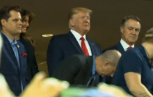 Трампа освистали на бейсбольном матче (видео)