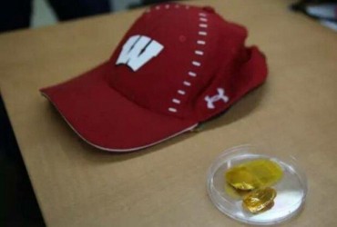 Вчені створили кепку для боротьби з облисінням (фото)