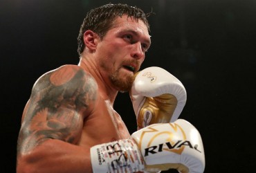 Знаменитый боксер Усик создал благотворительный фонд в поддержку Украины