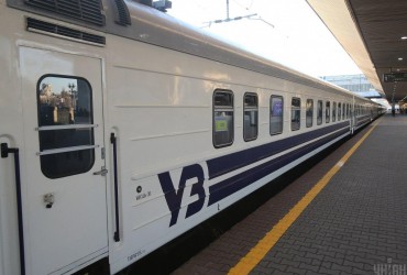 В Укрзалізниці повідомили про затримку двох поїздів із Києва