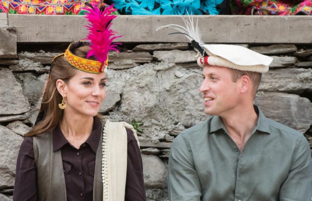 Герцоги Кембриджські відвідали автентичне пакистанське селище (фото, відео)