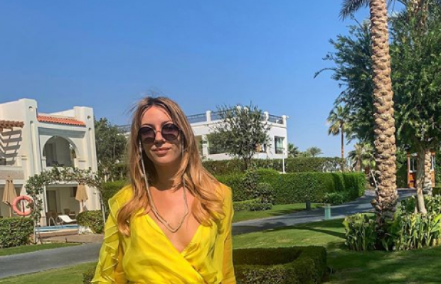 Леся Никитюк появилась в ультракоротком платье с "экстремальным" декольте (фото)