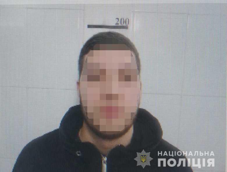 Словесная перепалка между мужчинами переросла в драку на улице возле клуба / полиция Киева Словесная перепалка между мужчинами переросла в драку на улице возле клуба / полиция Киева