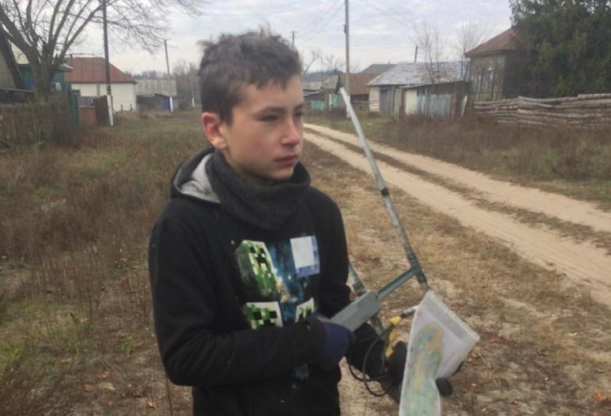 Підлітка знайшли мисливці за 10 кілометрів від місця проведення змагань / ГУНП у Сумській області Підлітка знайшли мисливці за 10 кілометрів від місця проведення змагань / ГУНП у Сумській області