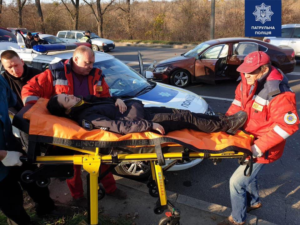 Наразі патрульні перебувають у нейрохірургічному відділенні / facebook.com/rivnepolice Наразі патрульні перебувають у нейрохірургічному відділенні / facebook.com/rivnepolice