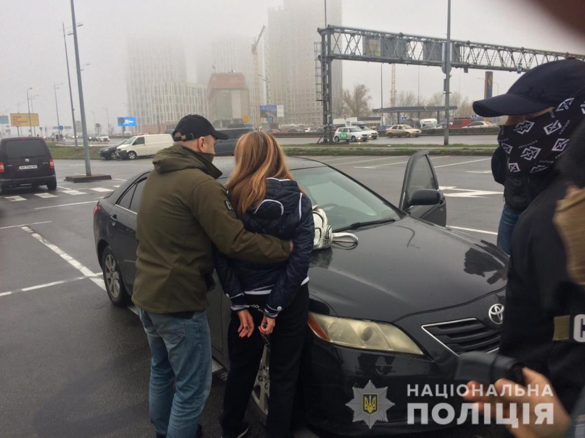 Зловмисниці загрожує до 15-ти років позбавлення волі або довічне ув’язнення / фото: поліція Зловмисниці загрожує до 15-ти років позбавлення волі або довічне ув’язнення / фото: поліція