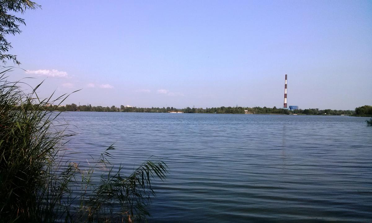 Велику площу цієї території займають піщані луки \ Вікіпедія Велику площу цієї території займають піщані луки \ Вікіпедія
