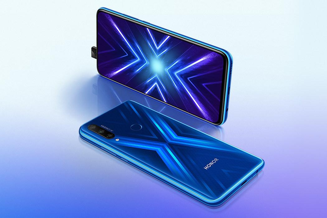 С 15 ноября 2019 года HONOR 9X будет доступен в розничных сетях Украины / фото Honor С 15 ноября 2019 года HONOR 9X будет доступен в розничных сетях Украины / фото Honor