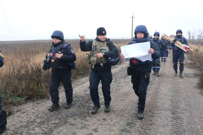 Продовження обстеження забрудненої території заплановано на 9:00 15 листопада / фото dsns.gov.ua Продовження обстеження забрудненої території заплановано на 9:00 15 листопада / фото dsns.gov.ua