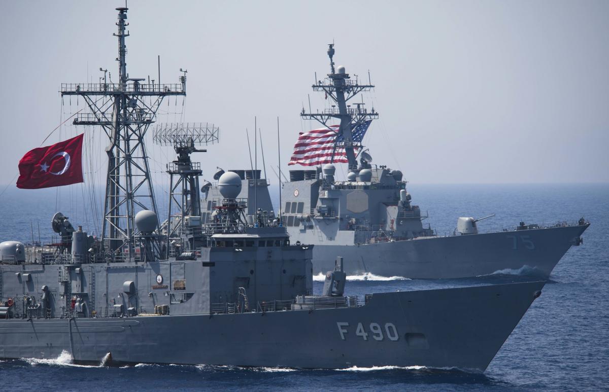 НАТО нужно доминирование Турции в Черном море / Flickr/Official U. S. Navy Page НАТО нужно доминирование Турции в Черном море / Flickr/Official U. S. Navy Page