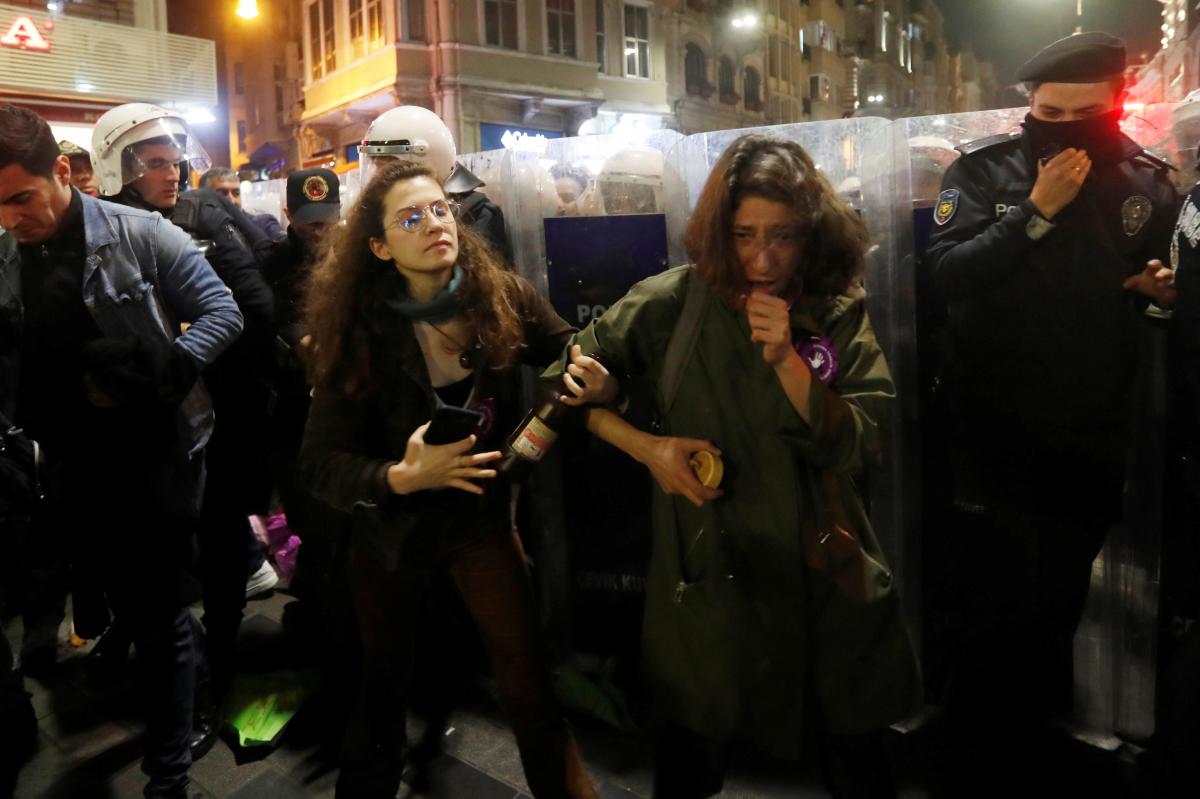 Иллюстрация / REUTERS