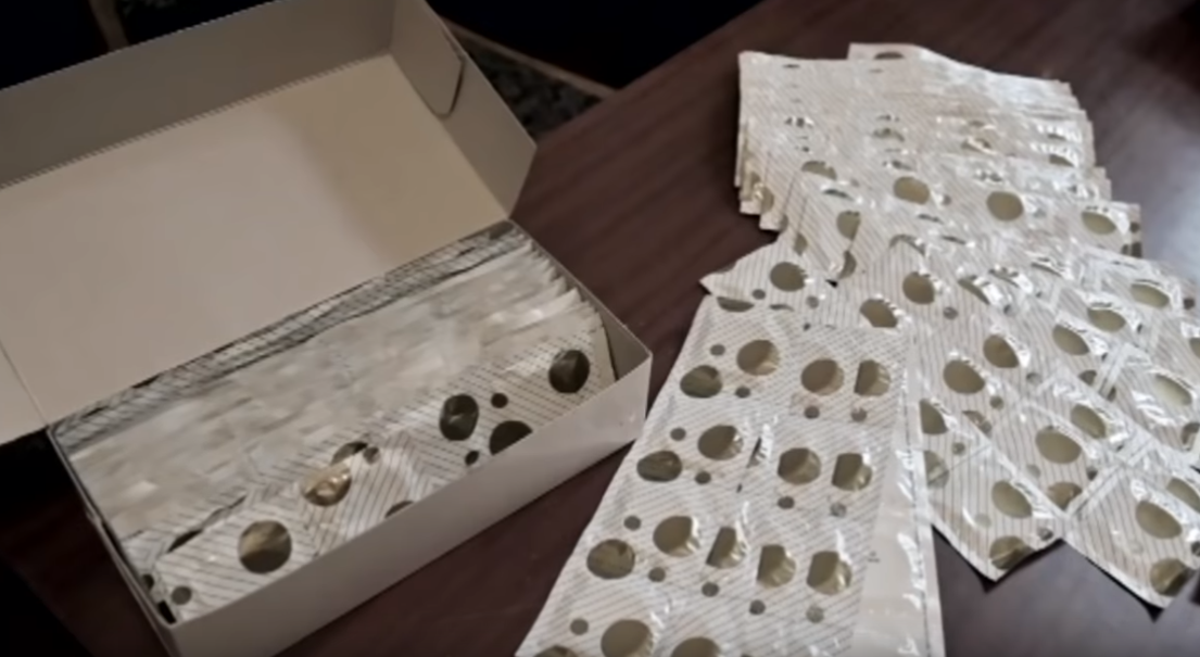 Во время обысков у задержанных нашли 171 презерватив / скриншот