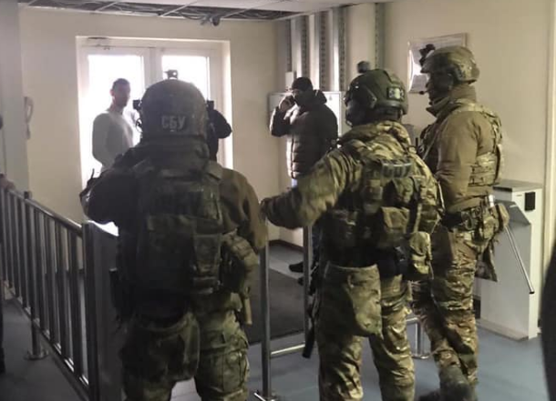 Перешкоджання законній діяльності 'Палп Мілл Прінт' правоохоронцями чи рейдерське захоплення?