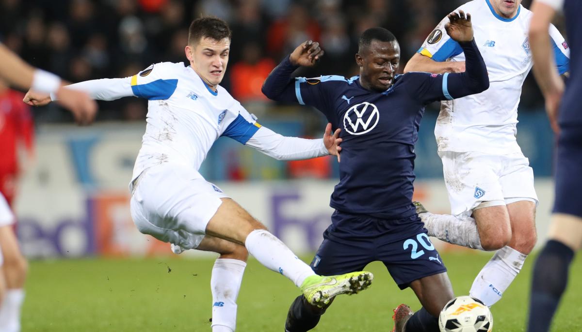 Киевляне усложнили ситуацию в группе / REUTERS