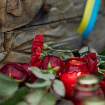 Zelensky commemorates victims of Revolution of Dignity (Photo, video)