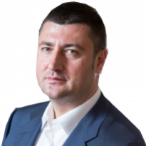 "Во власти думают, что они бессмертные и пришли на сто лет, и повторяют ту же ошибку, что и предшественники"