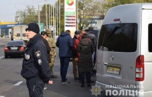 На Николаевщине задержали вооруженную банду, причастную к похищению людей (фото, видео)