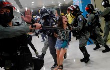 Полиция Гонконга взяла штурмом университет, в котором прятались протестующие (видео)