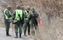 Российские оккупанты на Донбассе оборудуют новые огневые позиции для САУ и танков