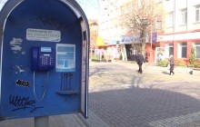Прощай, целая эпоха связи: в Украине готовятся отключить таксофоны (видео)