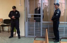 У Дніпрі 19-річний хлопець отримав довічне за подвійне вбивство своїх сусідів