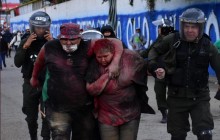 У Болівії мера тягали по вулиці, поливали фарбою та насильно постригли (фото)