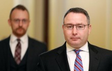 Чиновник Білого дому розповів деталі затримки американської військової допомоги Україні