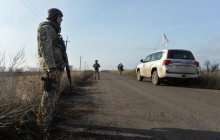 OSCE SMM records almost 400 ceasefire violations in Donbas over weekend