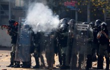 Протесты в Гонконге: полиция пригрозила стрелять боевыми патронами