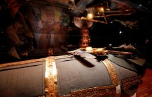 Некрасивый и с длинными пальцами: ученые выяснили новые факты о Тутанхамоне