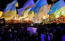 На столичном Майдане проходит вече по случаю годовщины Революции Достоинства (видео)