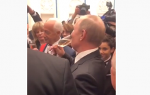 Путін потрапив у конфуз з алкоголем (відео)