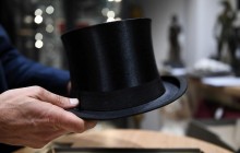 Хотів спалити, але передумав: бізнесмен купив речі Гітлера на 600 тисяч євро