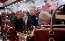 К распродаже – готовы. Как "Черная пятница" может поддержать экономику в разгар кризиса