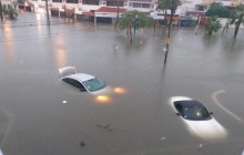 Проливной дождь затопил город Масатлан в Мексике
