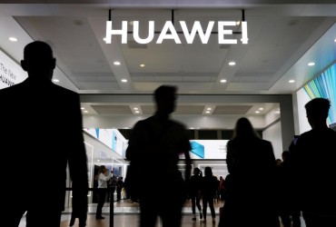 США готові заплатити Україні за відмову від Huawei