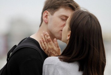 Жінки, досить це ховати!: від чого чоловіки насправді втрачають голову