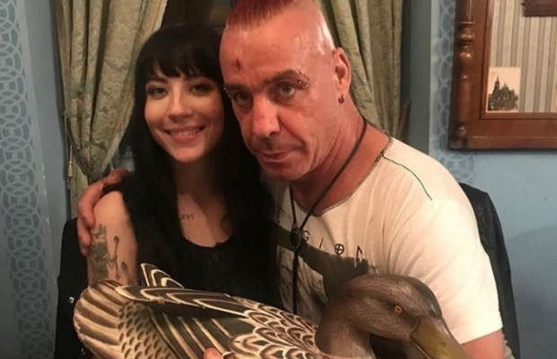 Без Лободы: фронтмена Rammstein заметили в компании известной порнозвезды