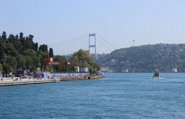 Турция рекомендует бизнесу перенести начало туристического сезона